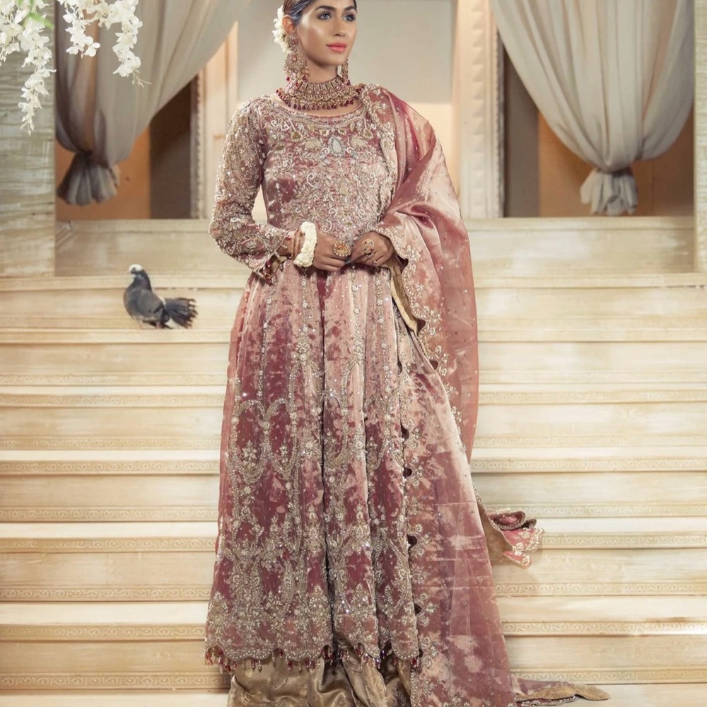 Pakistani heavy formal